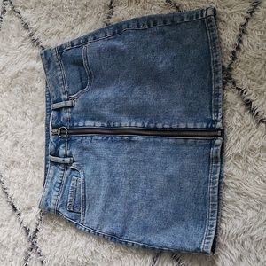 Garage zip up denim skirt size small